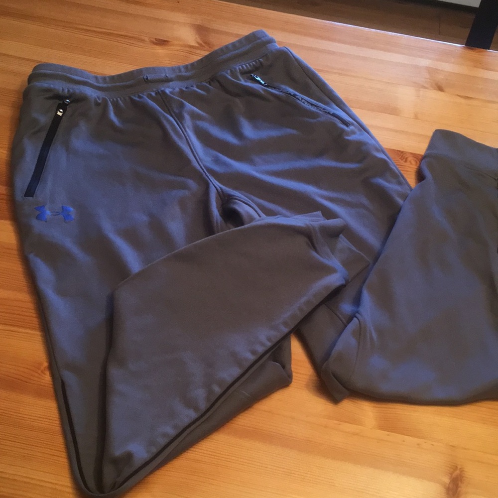Under armor joggers sweatpants